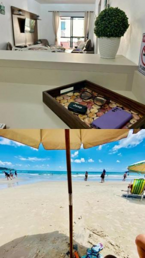 Bombas/ Bombinhas, a 50m do Mar, Apartamento 2 quartos, com churrasqueira na sacada, Ar e Wi-fi